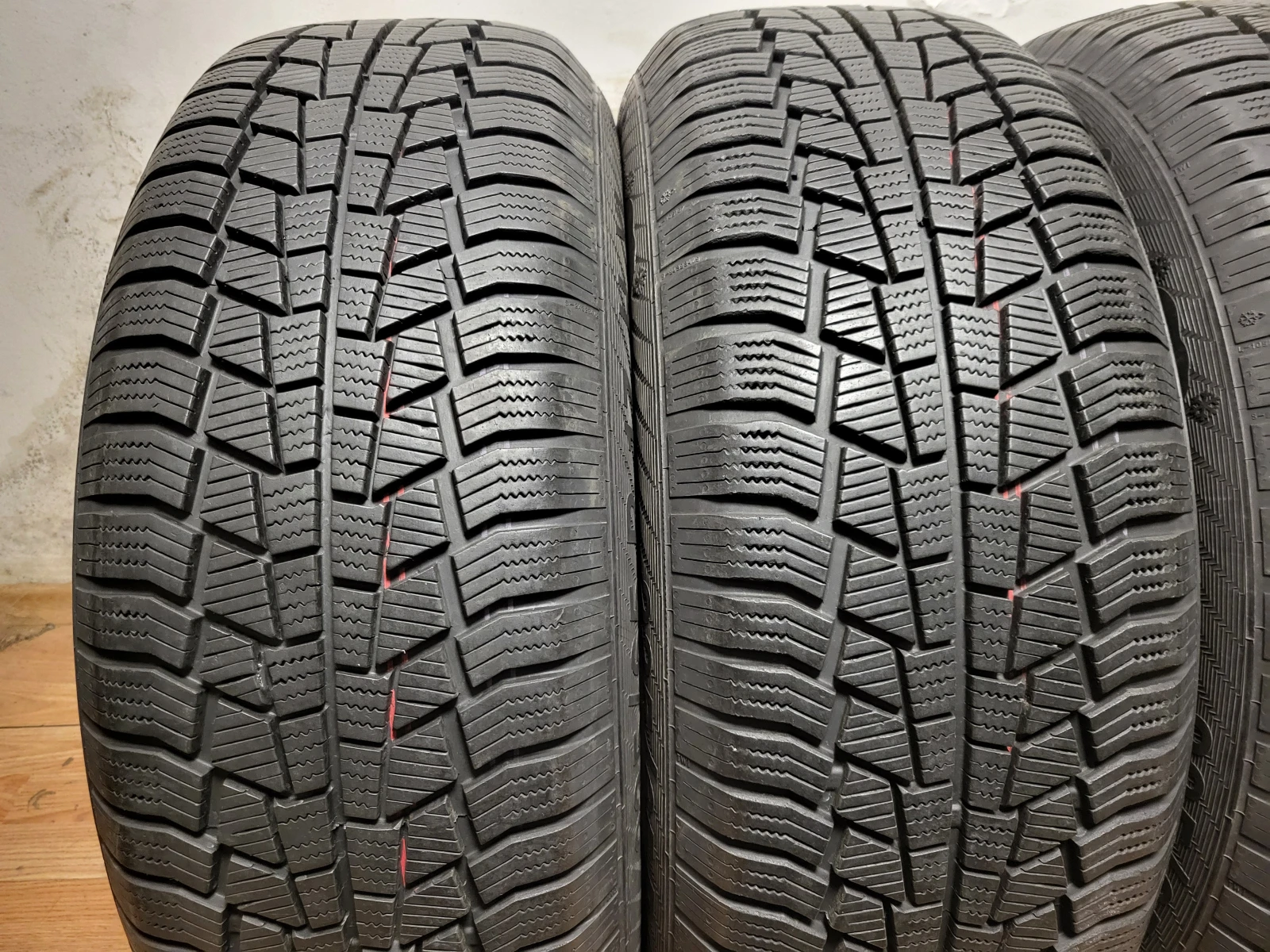 ���� 235/65R17 | Mobile.bg � ����������� 2