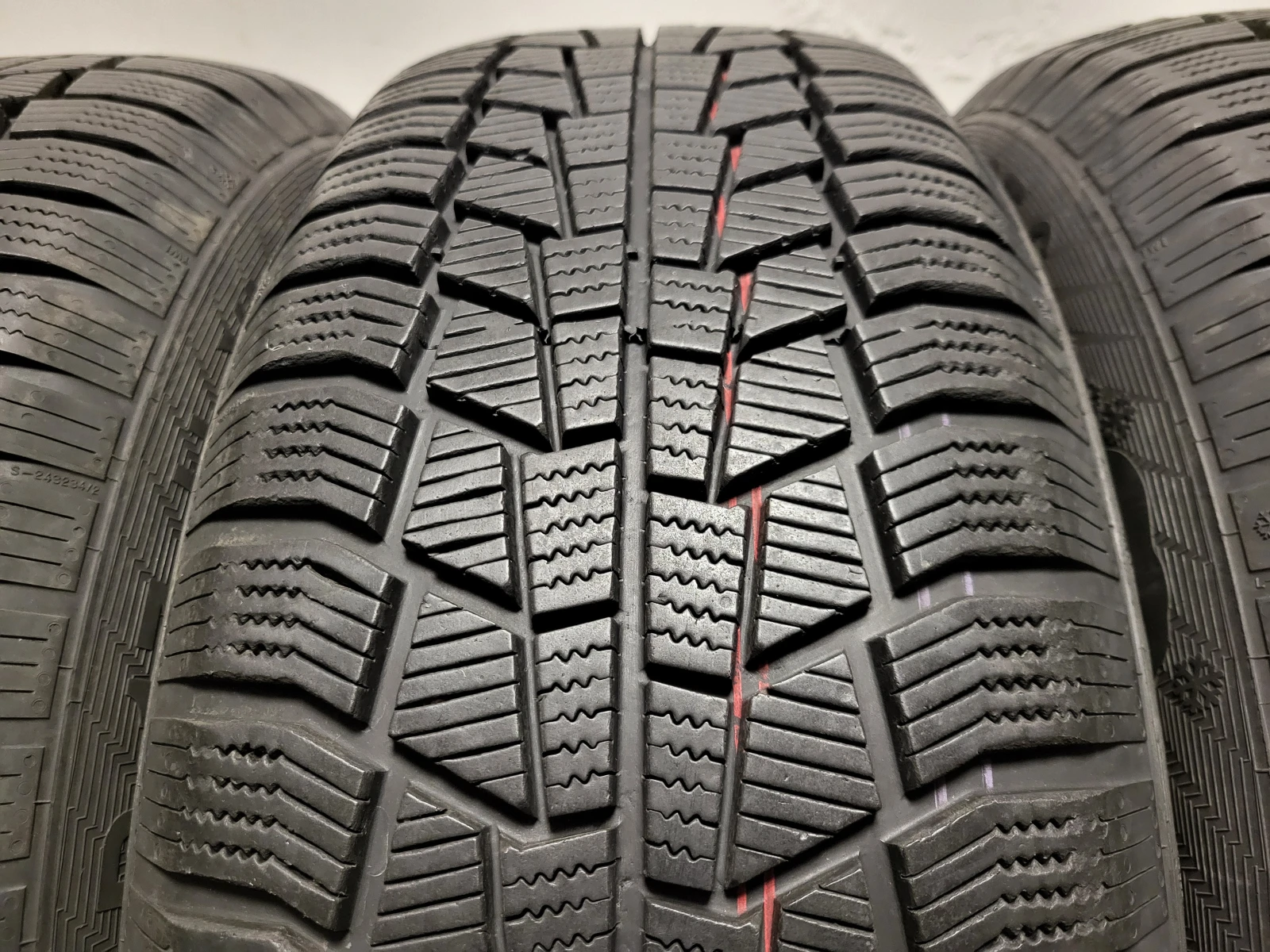 ���� 235/65R17 | Mobile.bg � ����������� 4