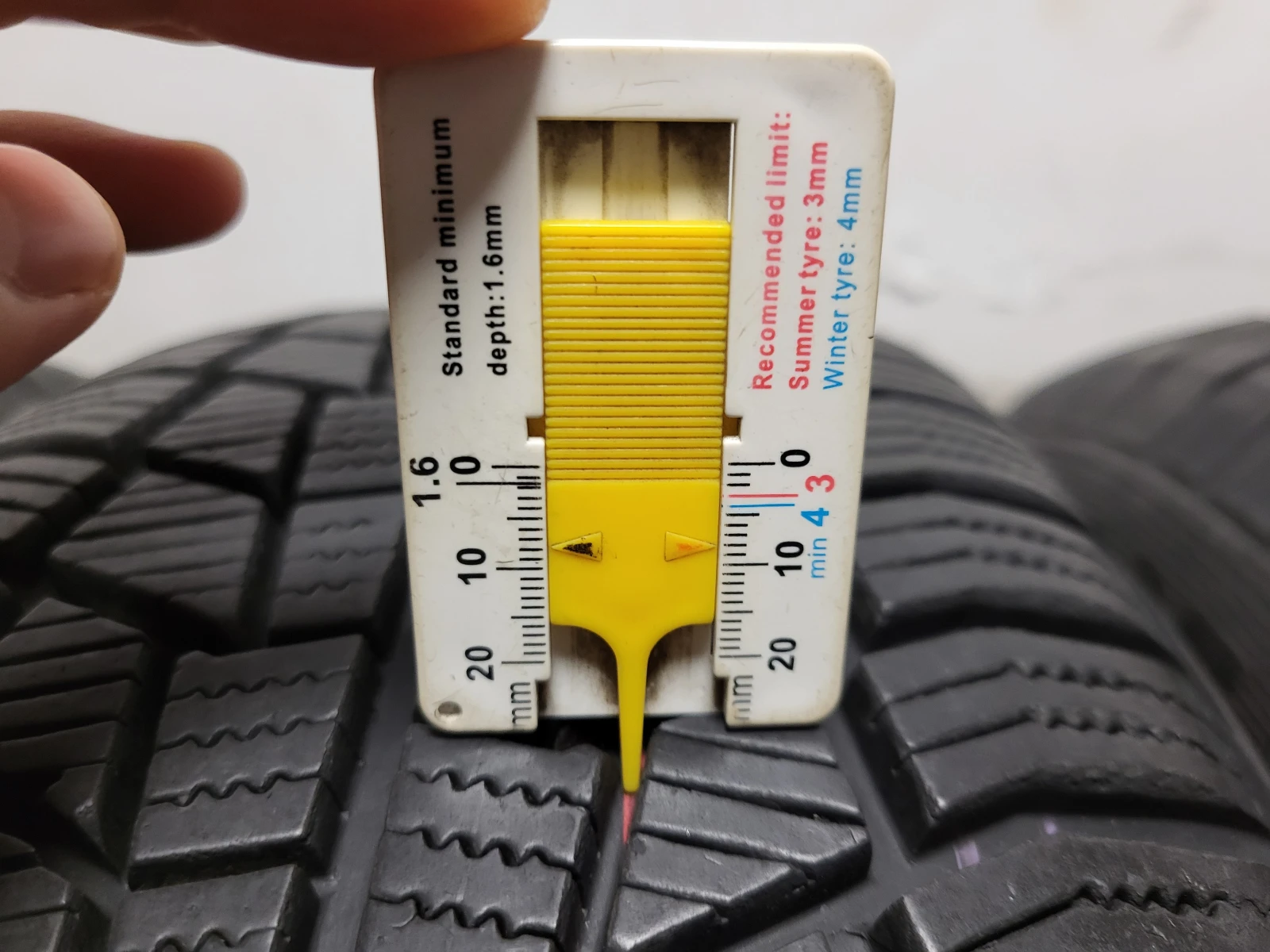 ���� 235/65R17 | Mobile.bg � ����������� 5