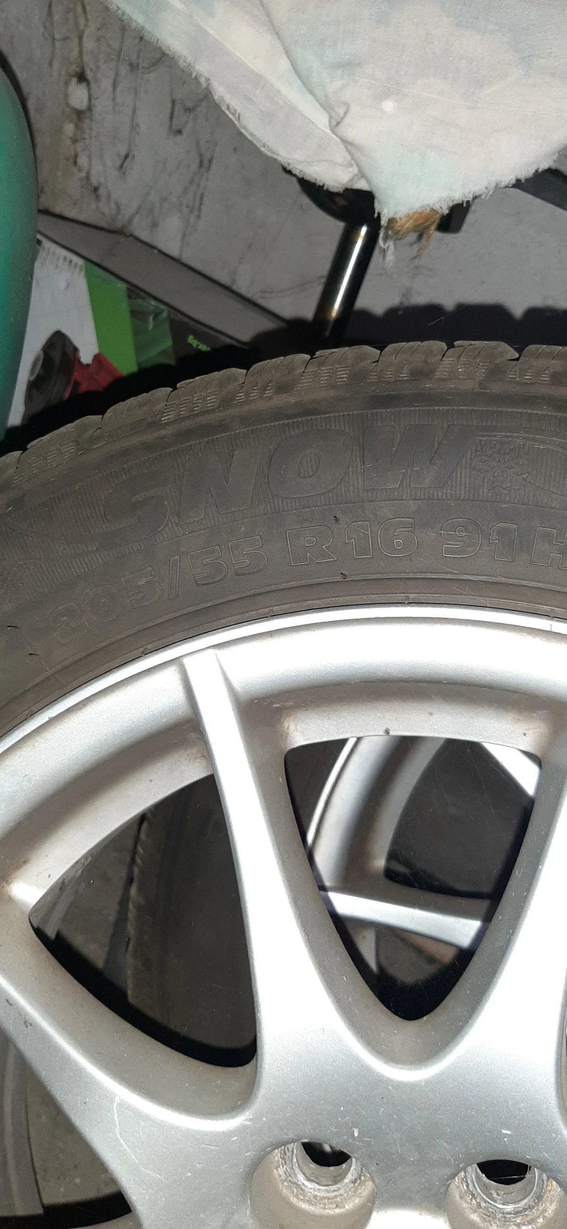 ���� � ������ 205/55R16 �� Toyota Avensis | Mobile.bg � ����������� 5