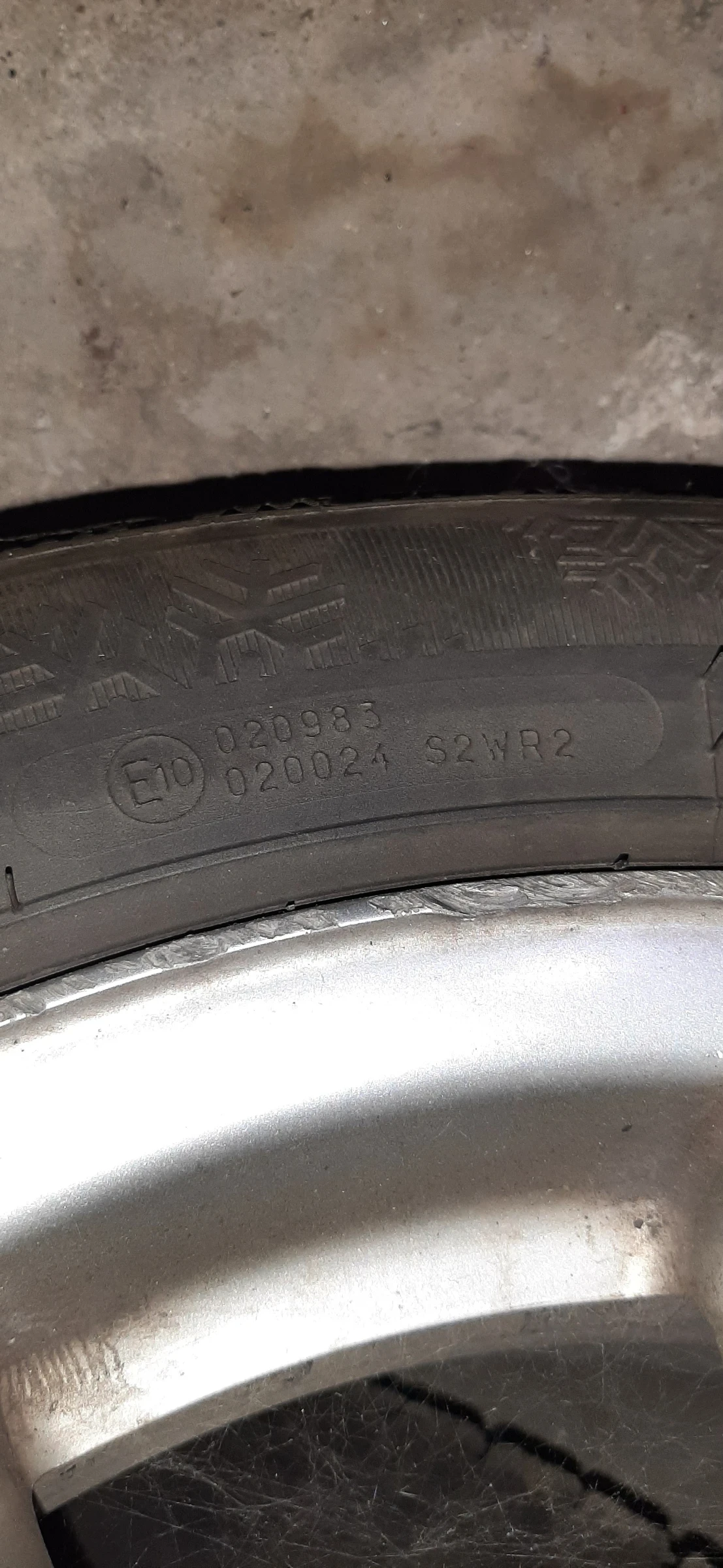 ���� � ������ 205/55R16 �� Toyota Avensis | Mobile.bg � ����������� 3
