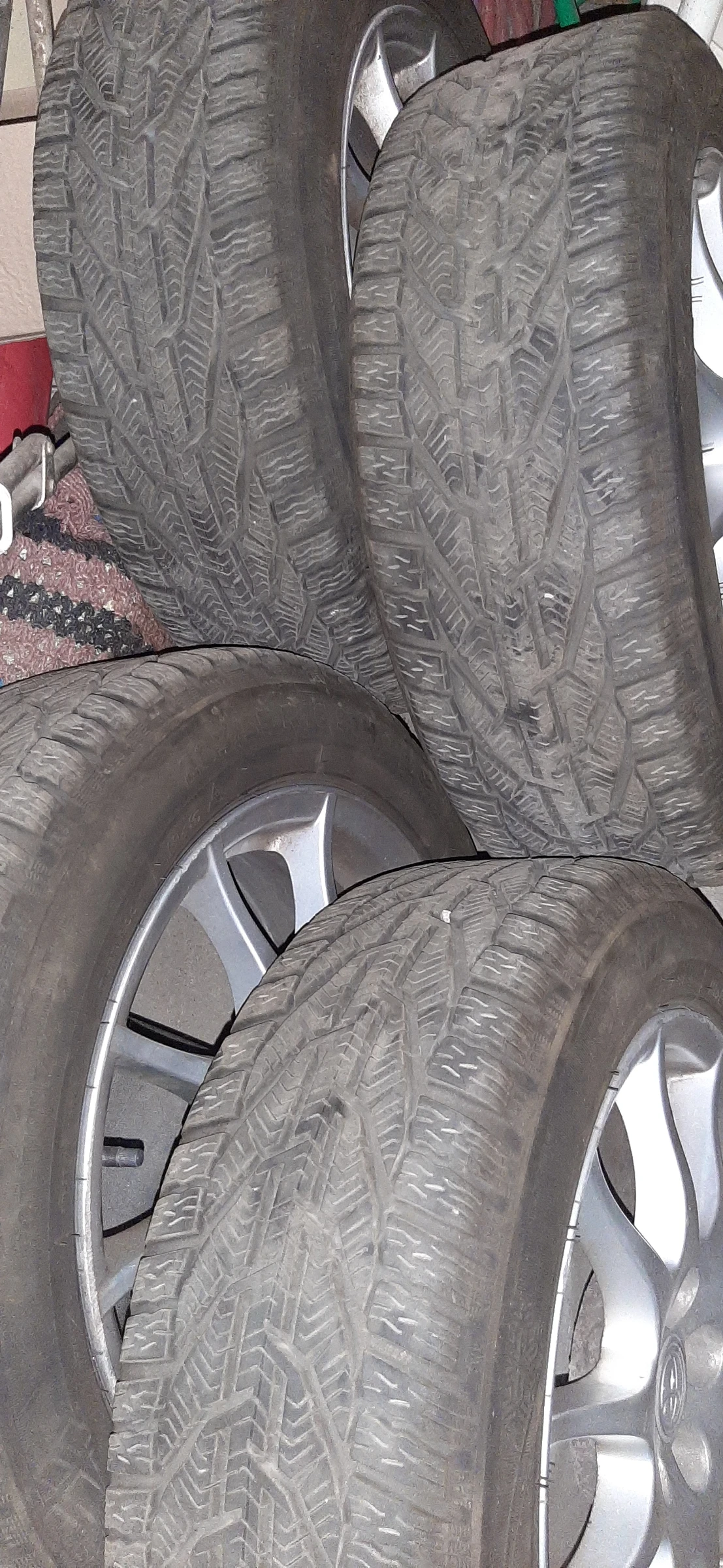 ���� � ������ 205/55R16 �� Toyota Avensis | Mobile.bg � ����������� 6