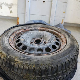 Гуми с джанти Debica 205/55R16, снимка 3 - Гуми и джанти - 52905251