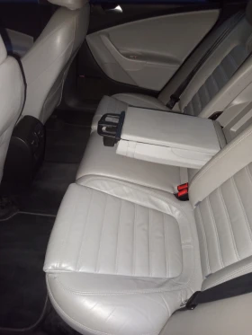 VW Passat R LINE 2.0 TSI, снимка 4