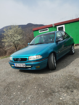 Opel Astra, снимка 1 - Автомобили и джипове - 45398189
