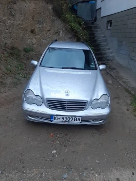 Mercedes-Benz C 220, снимка 3