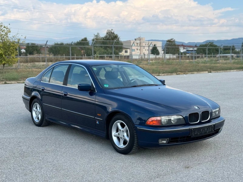 BMW 520, снимка 6 - Автомобили и джипове - 47143425