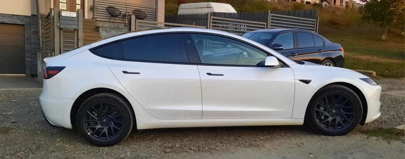 Tesla Model 3 RWD, снимка 5 - Автомобили и джипове - 47667135