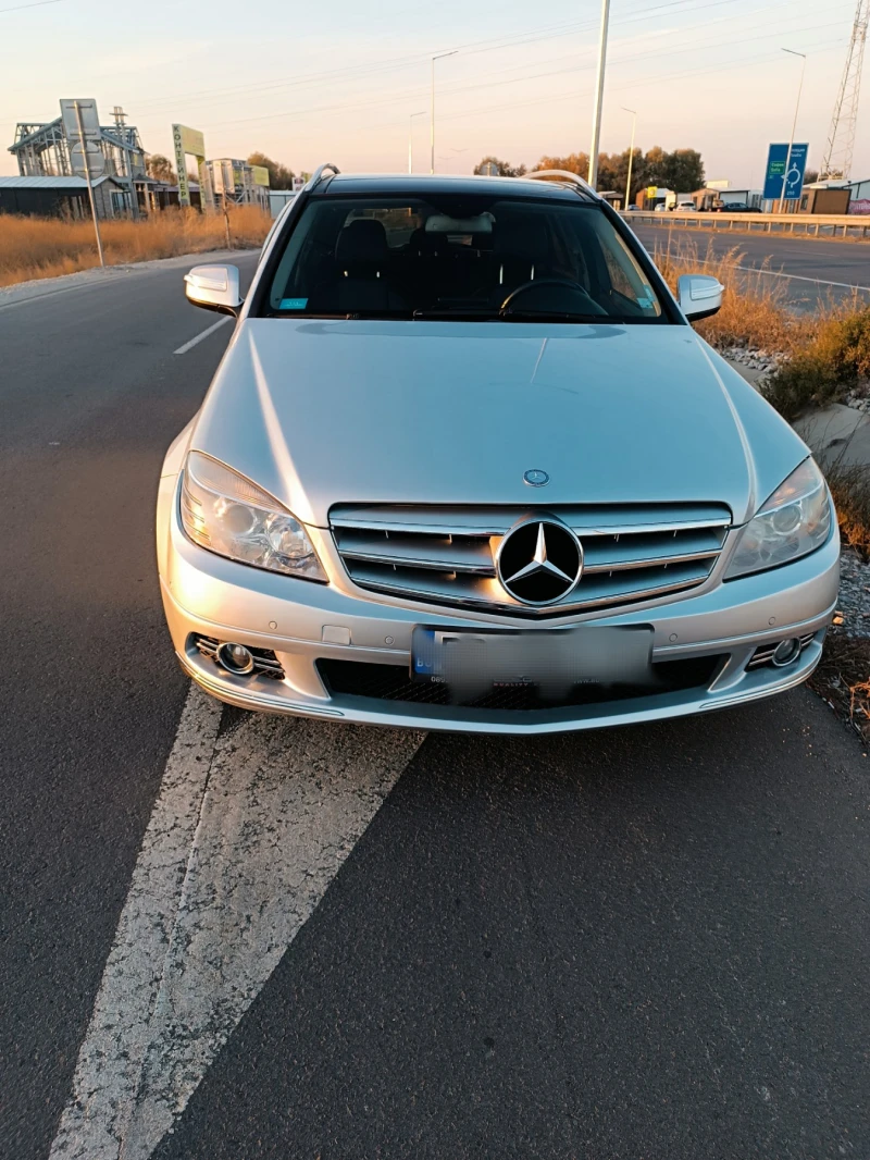 Mercedes-Benz C 220 Avantgarde, снимка 14 - Автомобили и джипове - 49322132