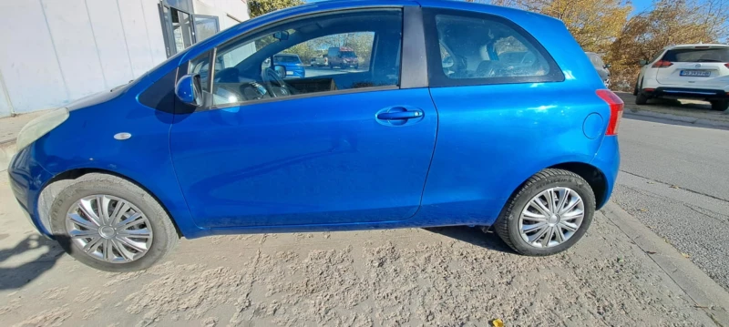 Toyota Yaris, снимка 3 - Автомобили и джипове - 48546842