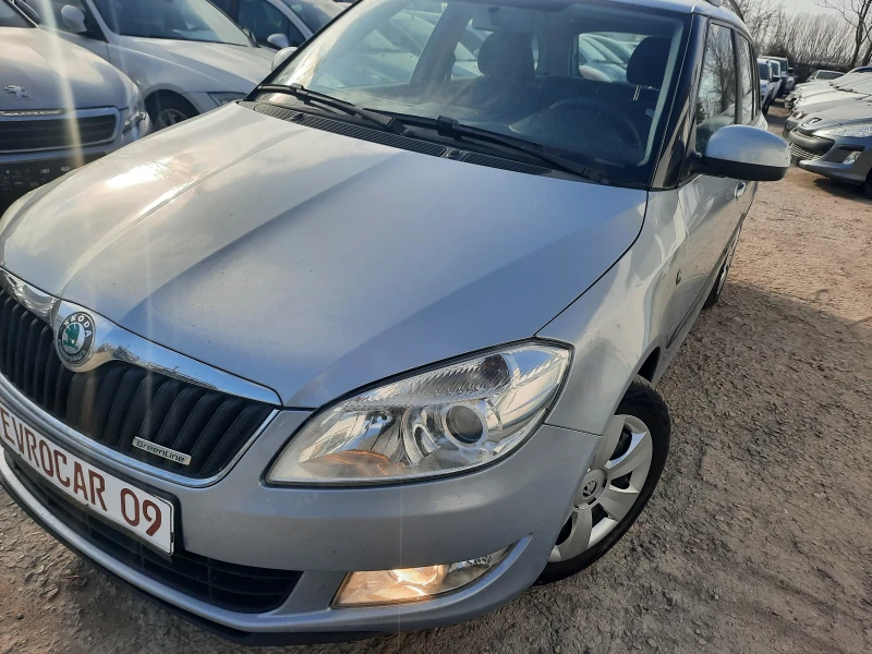 Skoda Fabia 2012та КАТО НАВА Е !, снимка 1 - Автомобили и джипове - 49052717