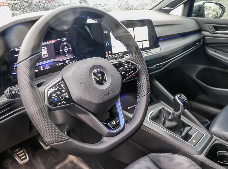VW Golf R ръчка АВТОЛИЗИНГ, снимка 6 - Автомобили и джипове - 52749926