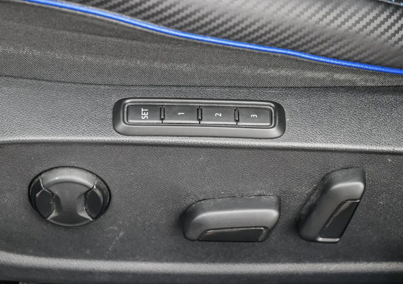 VW Golf R ръчка АВТОЛИЗИНГ, снимка 7 - Автомобили и джипове - 52749926