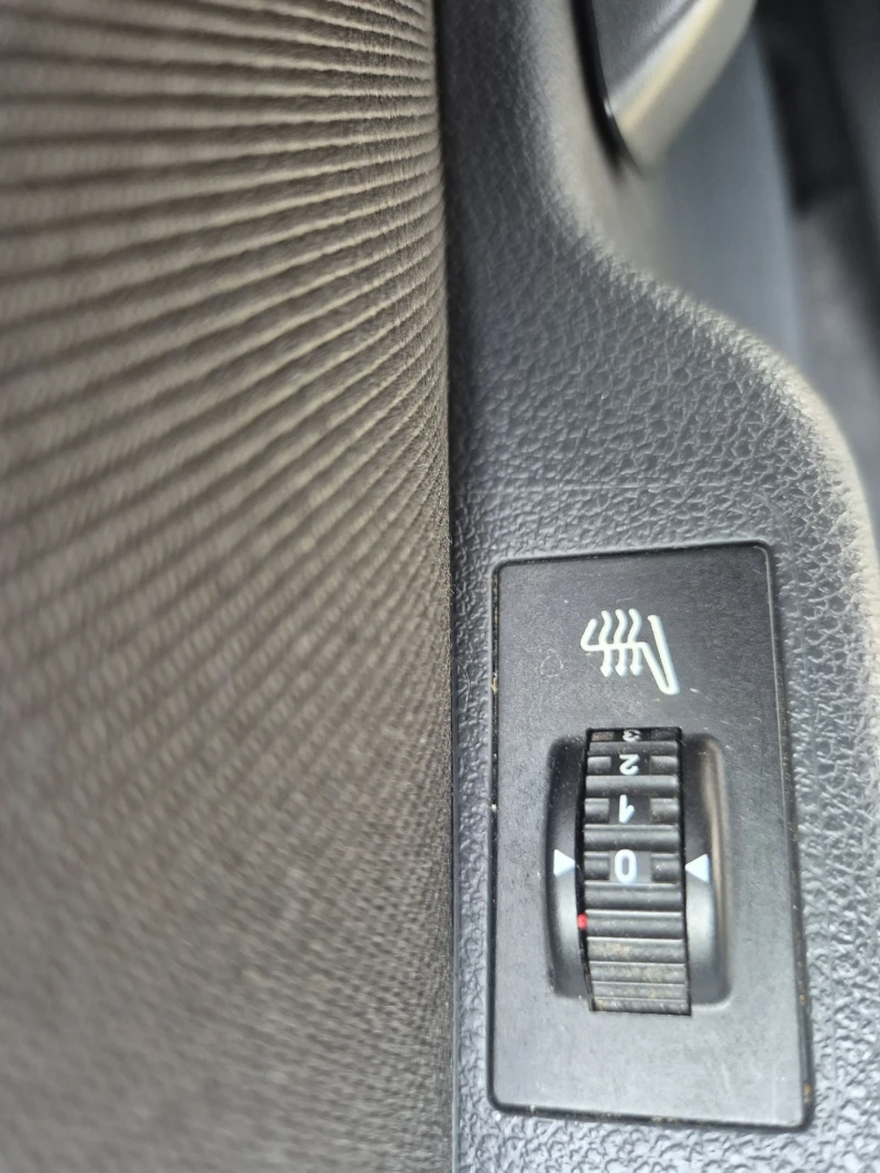 Peugeot 3008 2.0.HDI;ПАНОРАМА;АВТОМАТИК , снимка 13 - Автомобили и джипове - 52590744