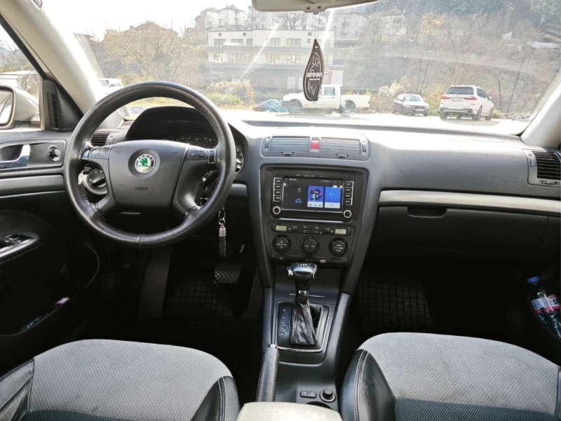 Skoda Octavia 2.0 TDI BMM, снимка 7 - Автомобили и джипове - 52671709