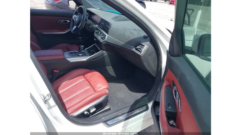 BMW 330, снимка 9 - Автомобили и джипове - 52912005