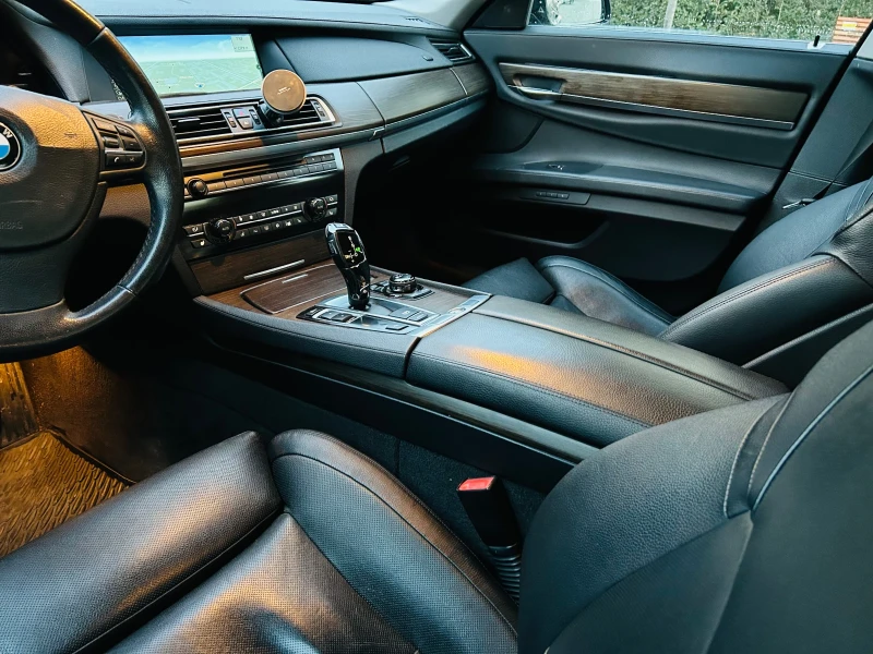 BMW 730 D, снимка 9 - Автомобили и джипове - 52845214