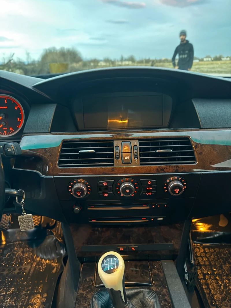 BMW 530 3.0D, снимка 7 - Автомобили и джипове - 52976961