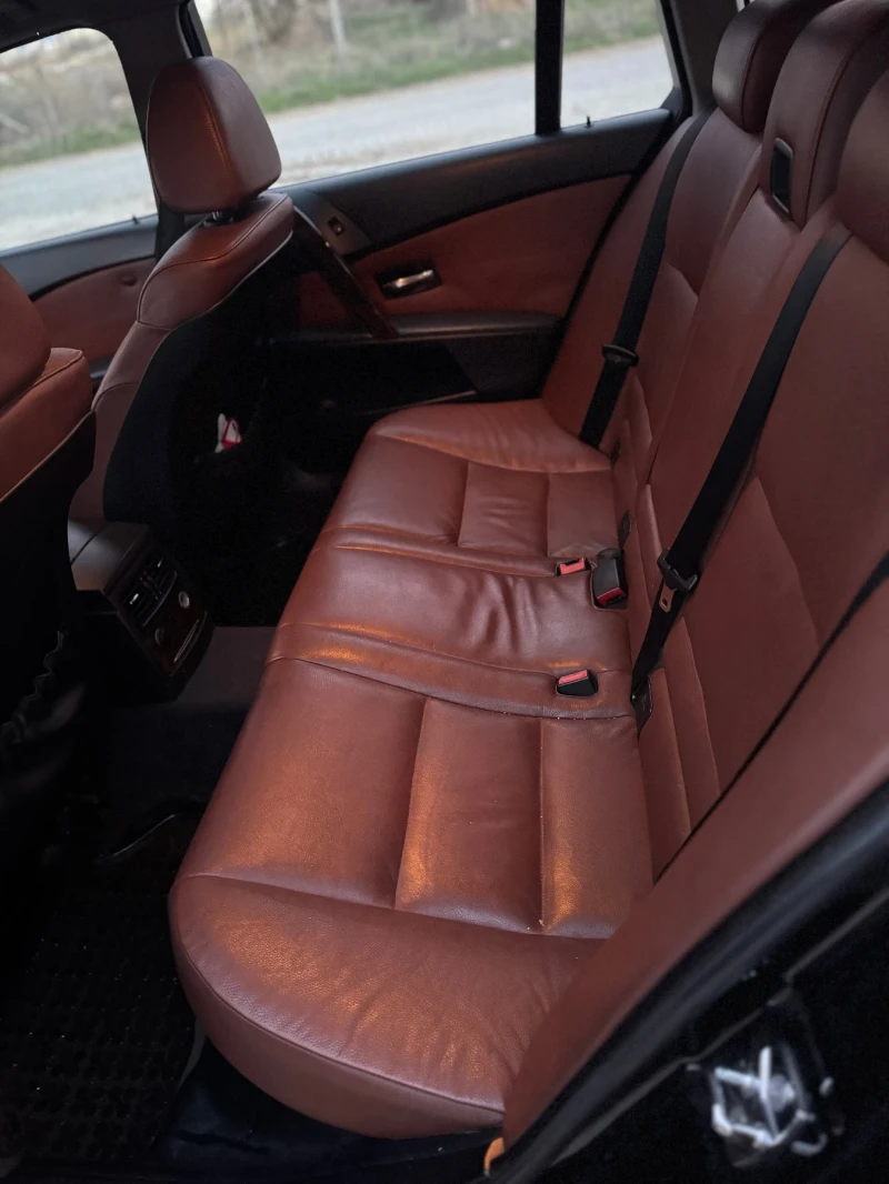 BMW 530 3.0D, снимка 8 - Автомобили и джипове - 52976961