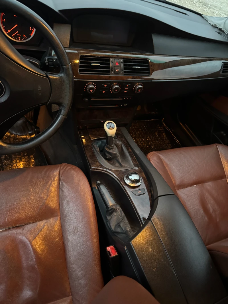 BMW 530 3.0D, снимка 6 - Автомобили и джипове - 52976961