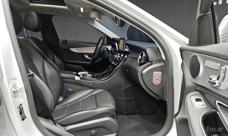 Mercedes-Benz C 220, снимка 10 - Автомобили и джипове - 53245502