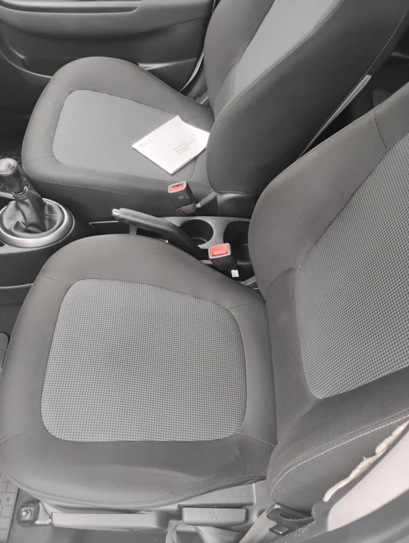 Hyundai I20 1.2 бензин /газ , снимка 11 - Автомобили и джипове - 53452864