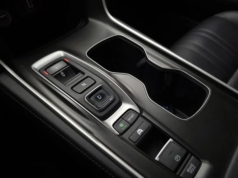 Honda Accord 2.0 Hybrid - САМО 30% АВАНС!, снимка 9 - Автомобили и джипове - 55440345