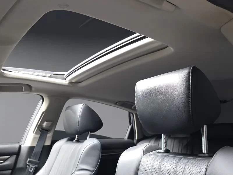 Honda Accord 2.0 Hybrid - САМО 30% АВАНС!, снимка 17 - Автомобили и джипове - 55440345