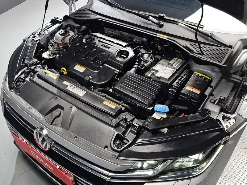 VW Arteon 2.0 Tdi Premium, снимка 6 - Автомобили и джипове - 56356863