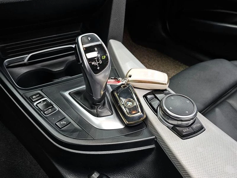 BMW 320 N20B20B | Mobile.bg � ����������� 9