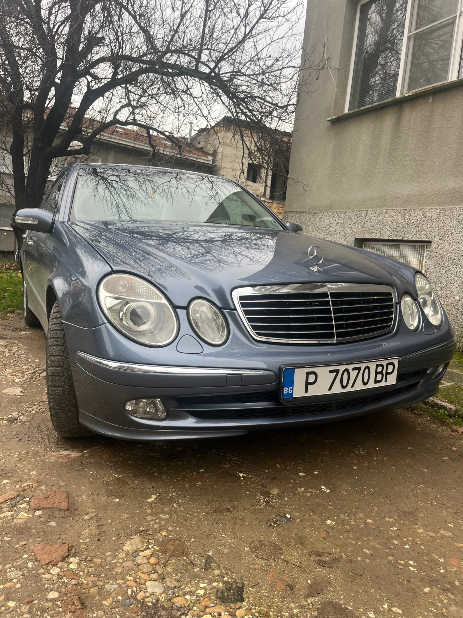 Mercedes-Benz E 270, снимка 1