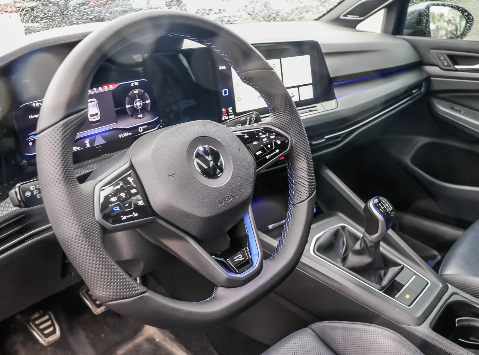 VW Golf R   | Mobile.bg   6