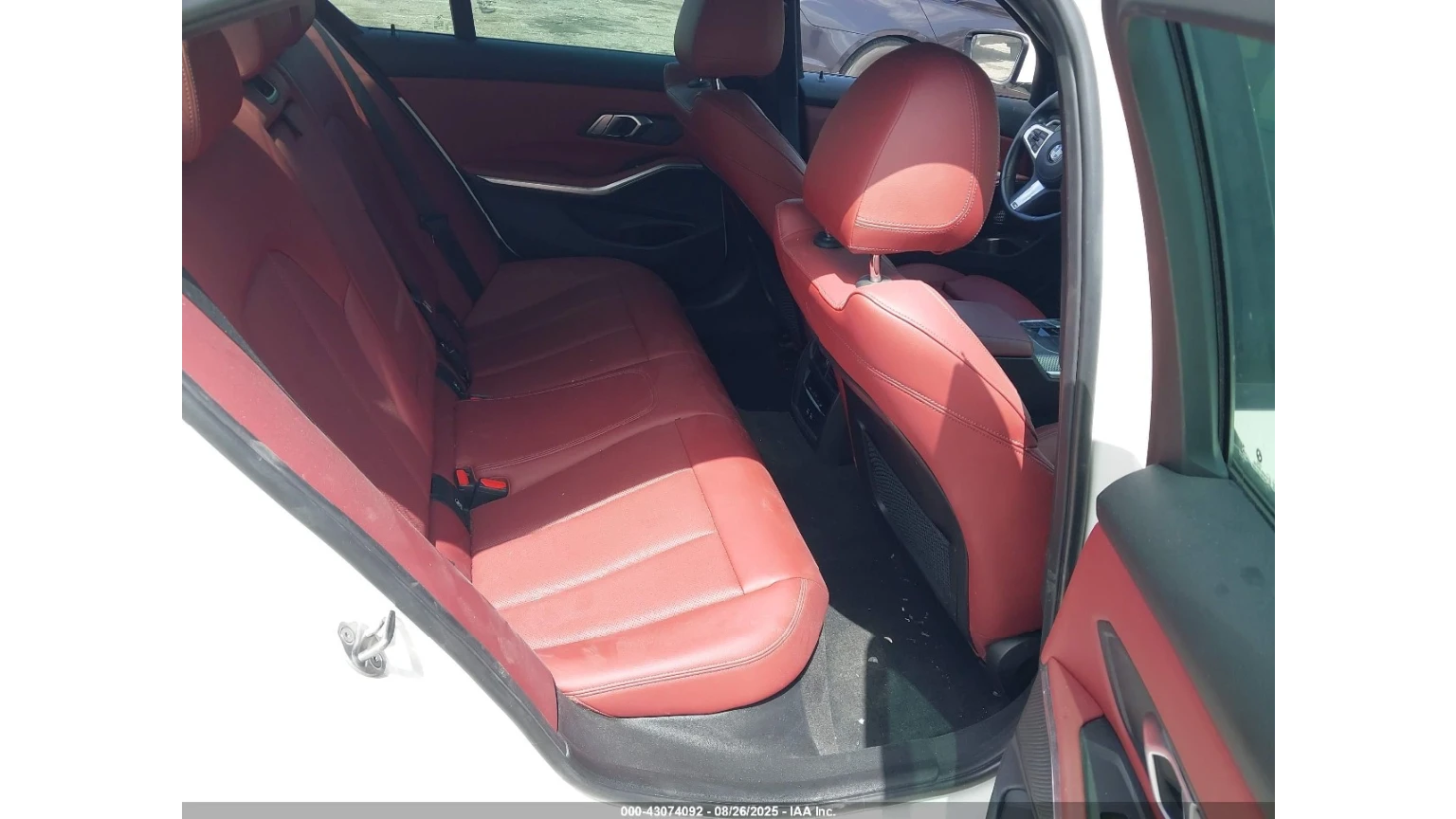 BMW 330  - изображение 10