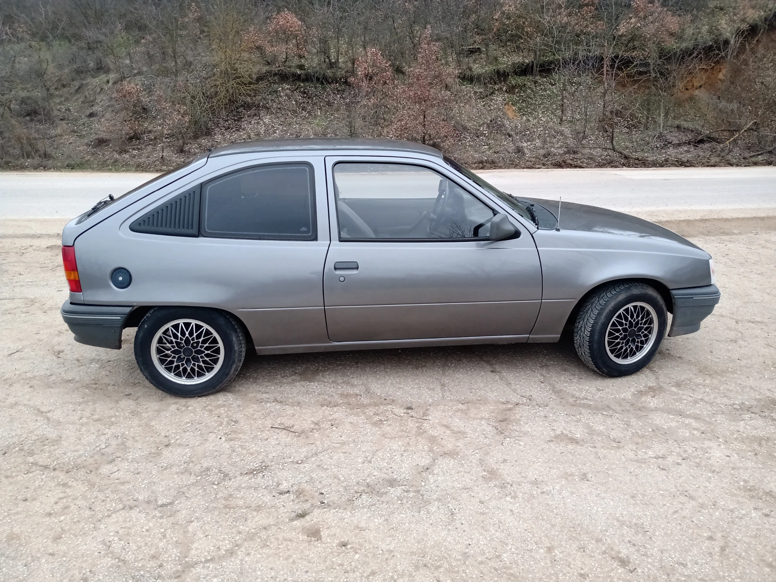 Opel Kadett � 1.4i | Mobile.bg � ����������� 6
