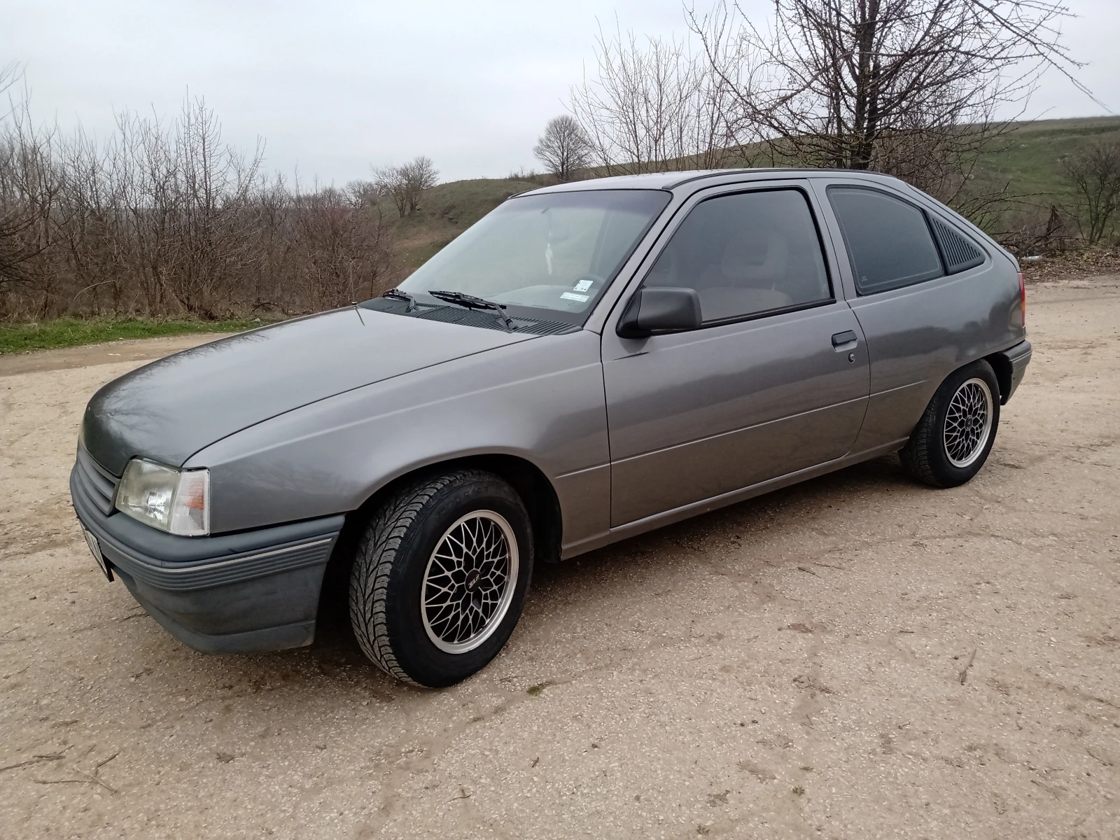 Opel Kadett � 1.4i | Mobile.bg � ����������� 1