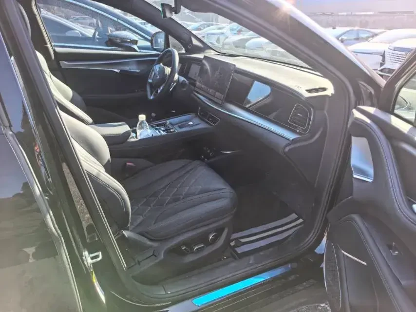 BYD Sealion 7  - изображение 8