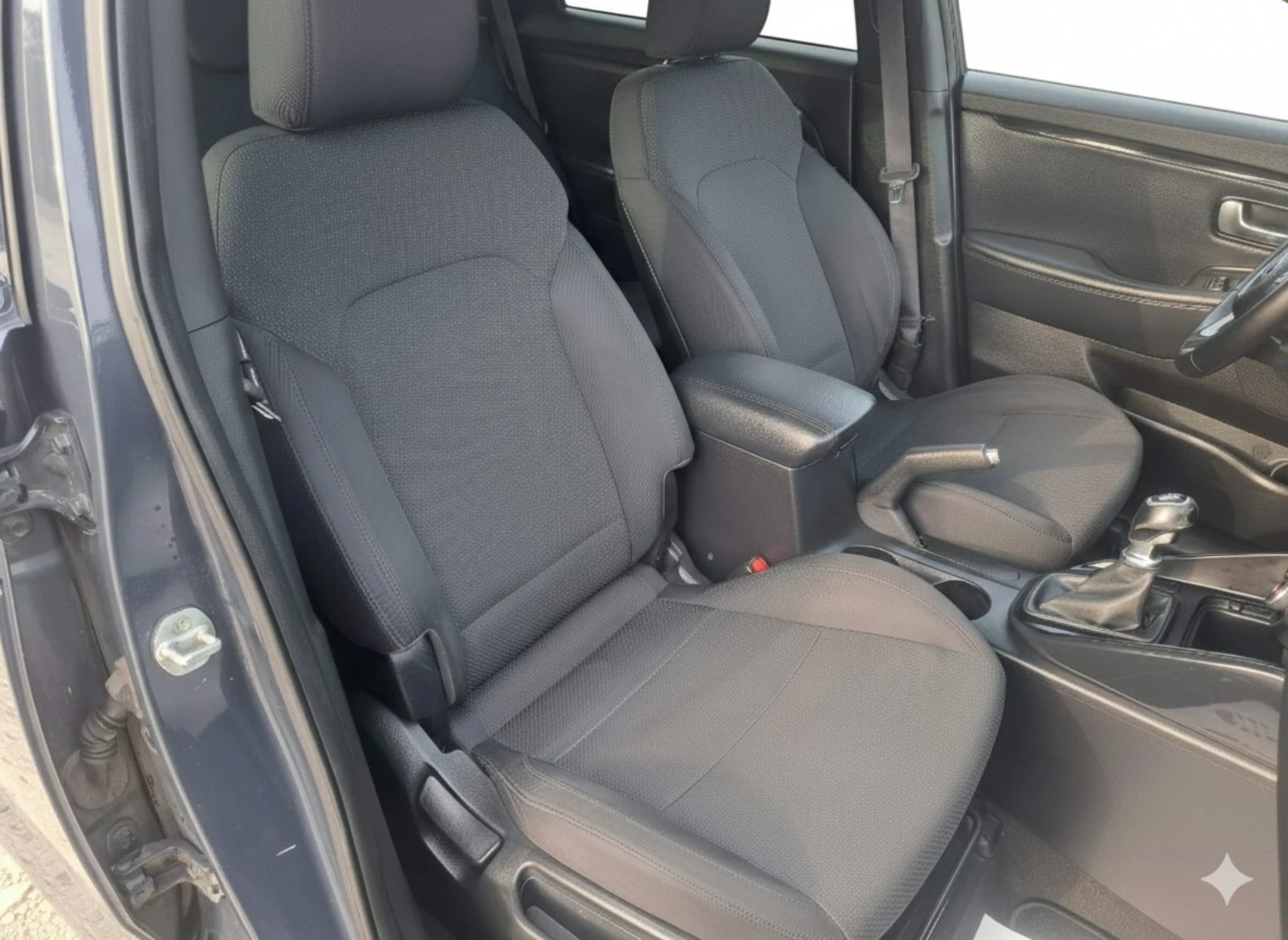 Kia Carens 1.7 CRDI 116k.c | Mobile.bg � ����������� 14