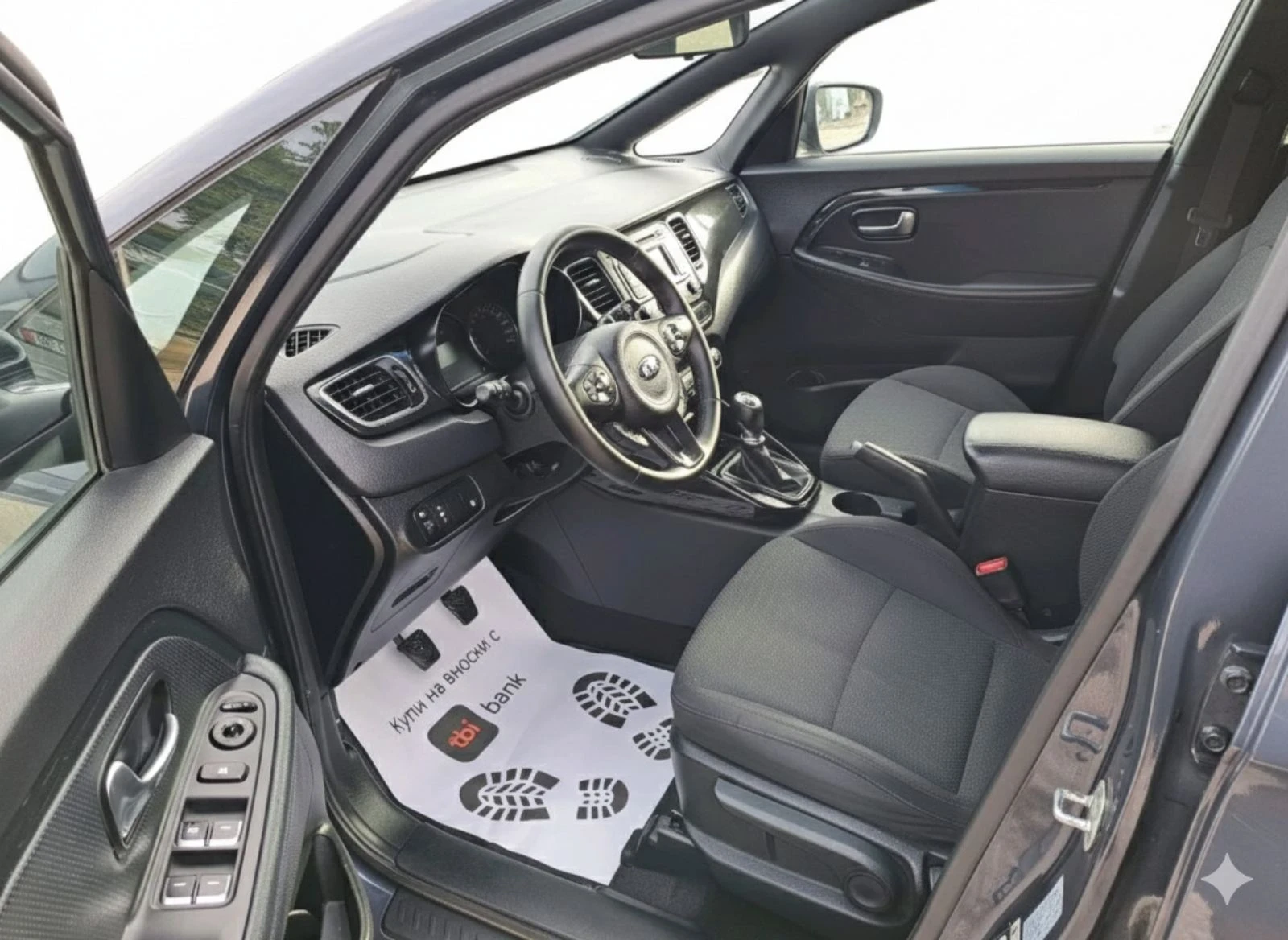 Kia Carens 1.7 CRDI 116k.c | Mobile.bg � ����������� 10