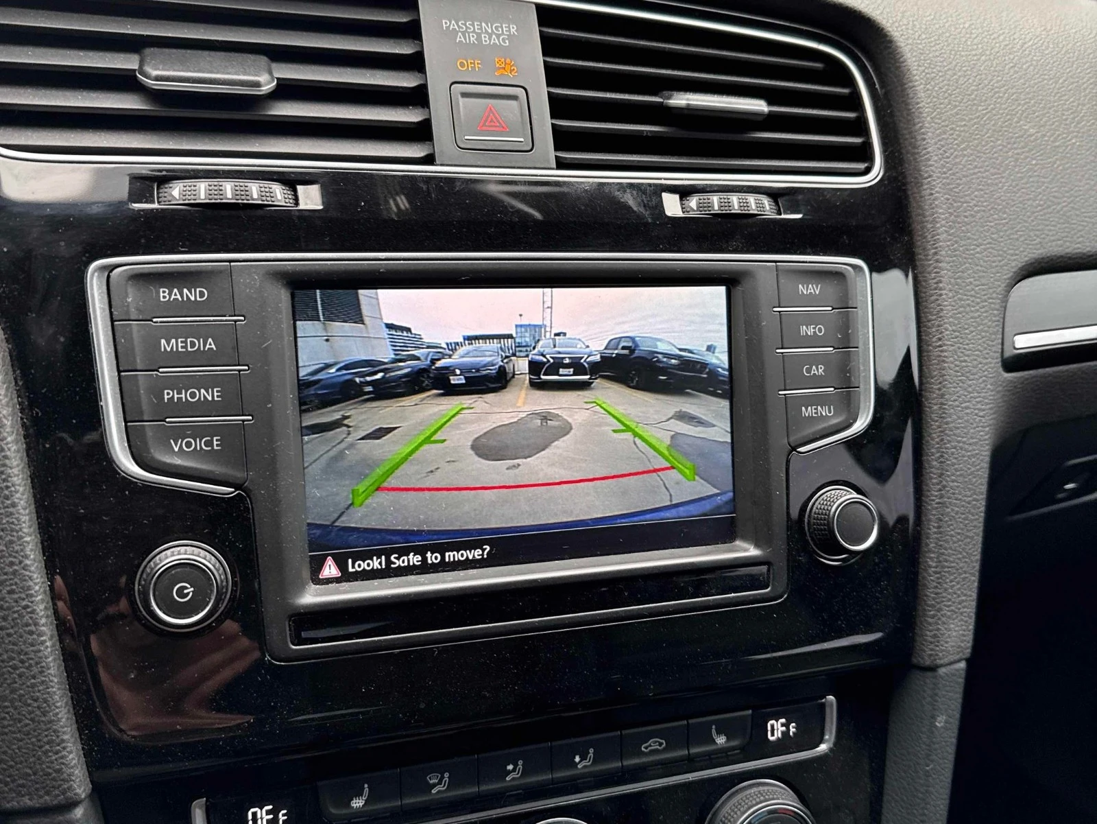 VW Golf R АВТО КРЕДИТ, снимка 12 - Автомобили и джипове - 53995382