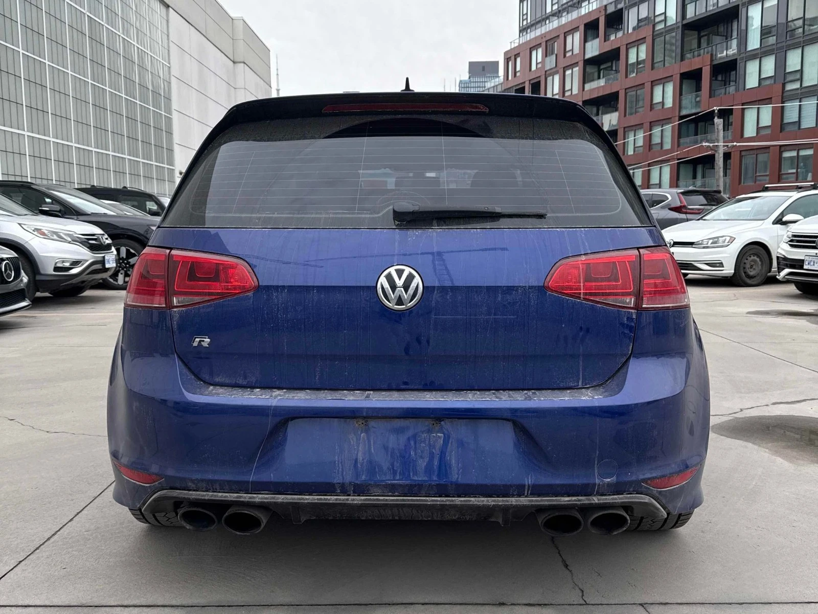 VW Golf R АВТО КРЕДИТ, снимка 5 - Автомобили и джипове - 53995382