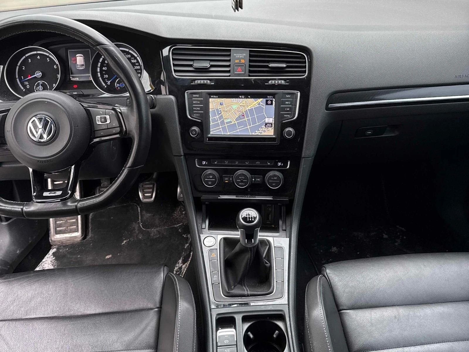 VW Golf R АВТО КРЕДИТ, снимка 10 - Автомобили и джипове - 53995382