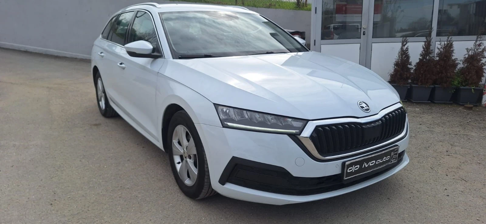 Skoda Octavia 2.0TDI* DSG 7* ОТЛИЧЕН* ТОП ЦЕНА, снимка 5 - Автомобили и джипове - 54136344