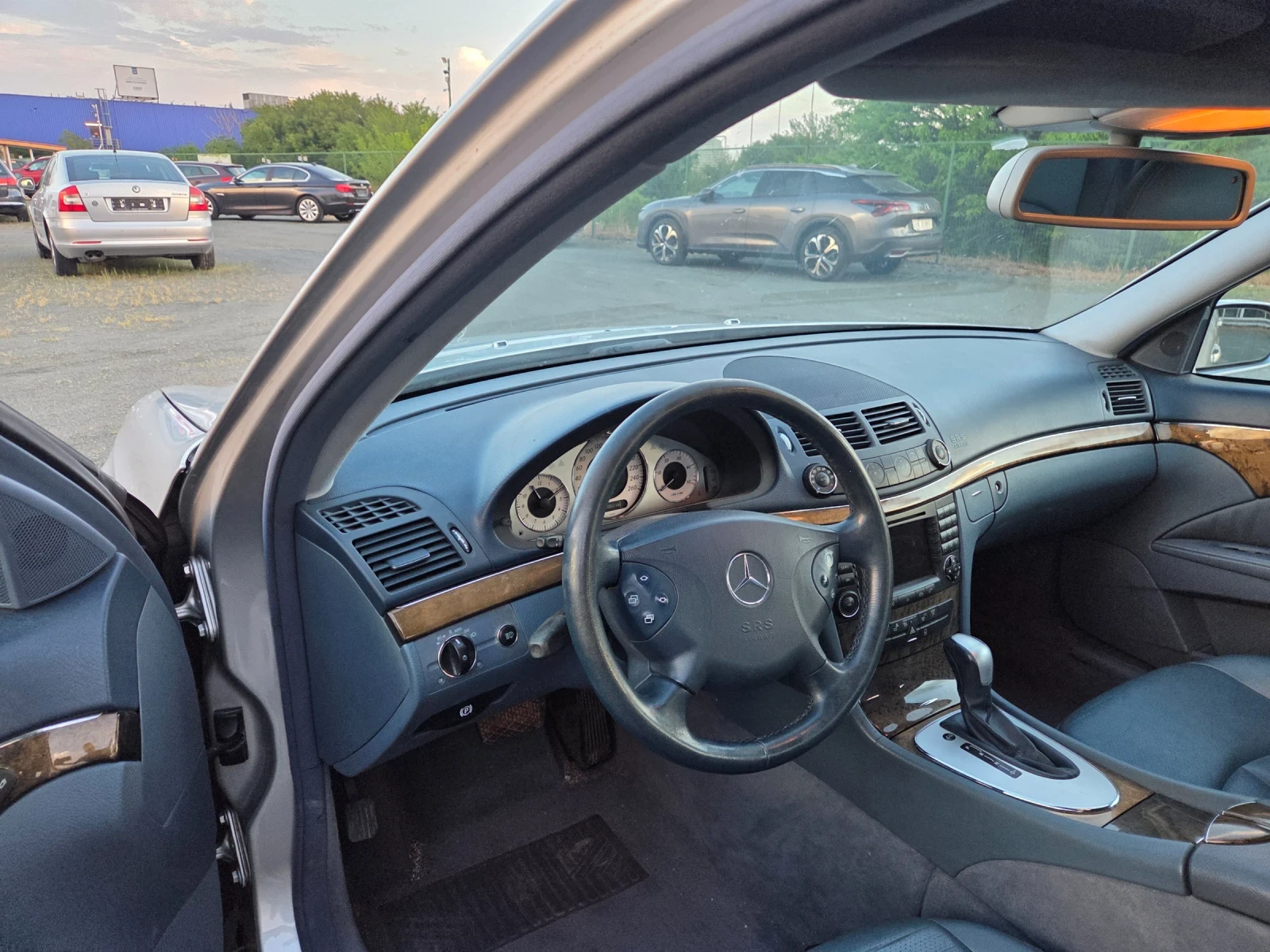 Mercedes-Benz E 280 3, 0CDI177ksAVANTGARDENAVIKOJAAVTOMATIKITALIAEU4, снимка 8 - Автомобили и джипове - 54553506