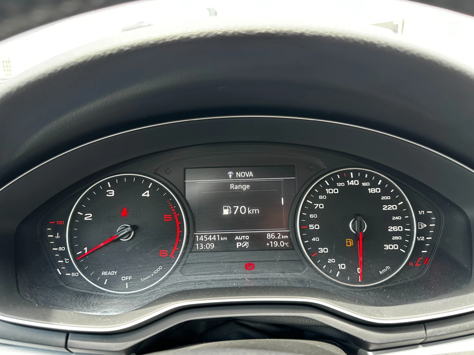 Audi A4 2.0 TDI Quattro-Германия!, снимка 15 - Автомобили и джипове - 54605683