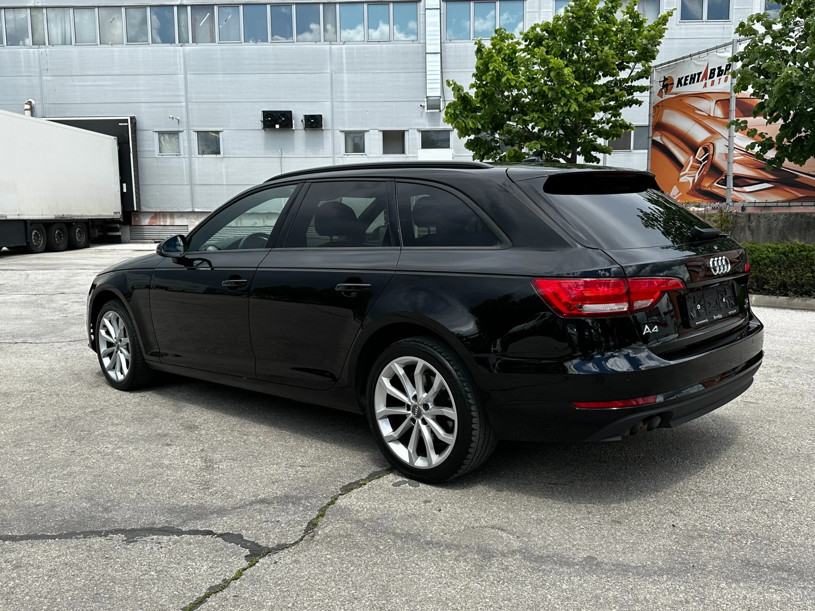 Audi A4 2.0 TDI Quattro-Германия!, снимка 3 - Автомобили и джипове - 54605683