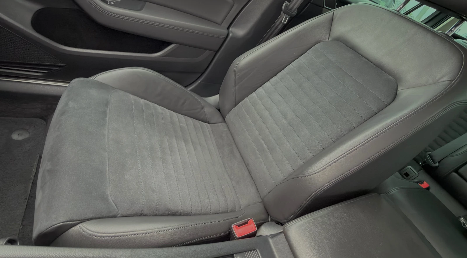 VW Passat 2.0TDI/HIGH-LINE/DSG/РЕАЛЕН АВТОМОБИЛ , снимка 10 - Автомобили и джипове - 54748526