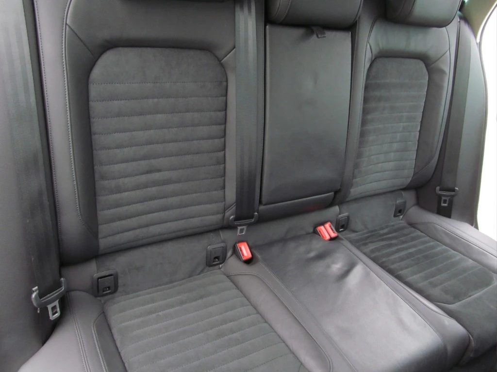 VW Passat 2.0TDI/HIGH-LINE/DSG/РЕАЛЕН АВТОМОБИЛ , снимка 12 - Автомобили и джипове - 54748526