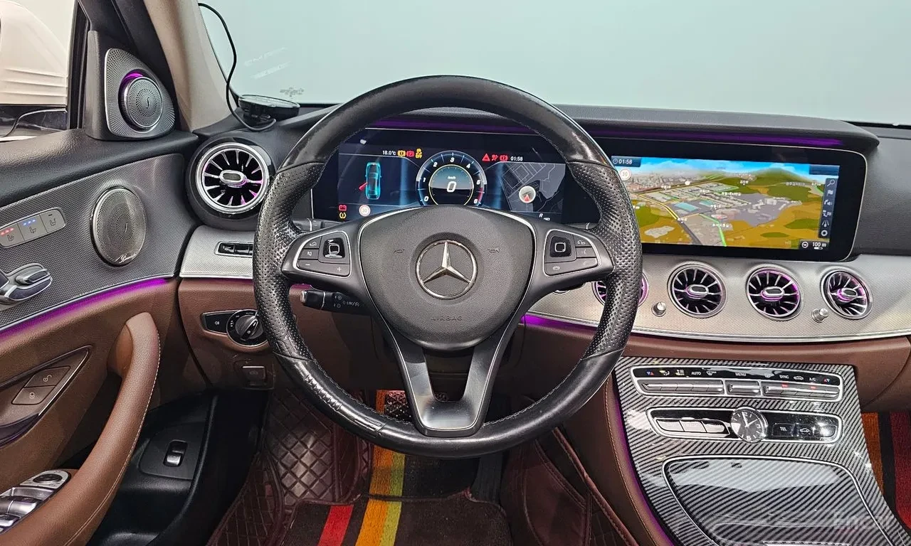 Mercedes-Benz E 350 AMG-пакет* ОБДУХВАНЕ* ПАНОРАМА* , снимка 9 - Автомобили и джипове - 54854145