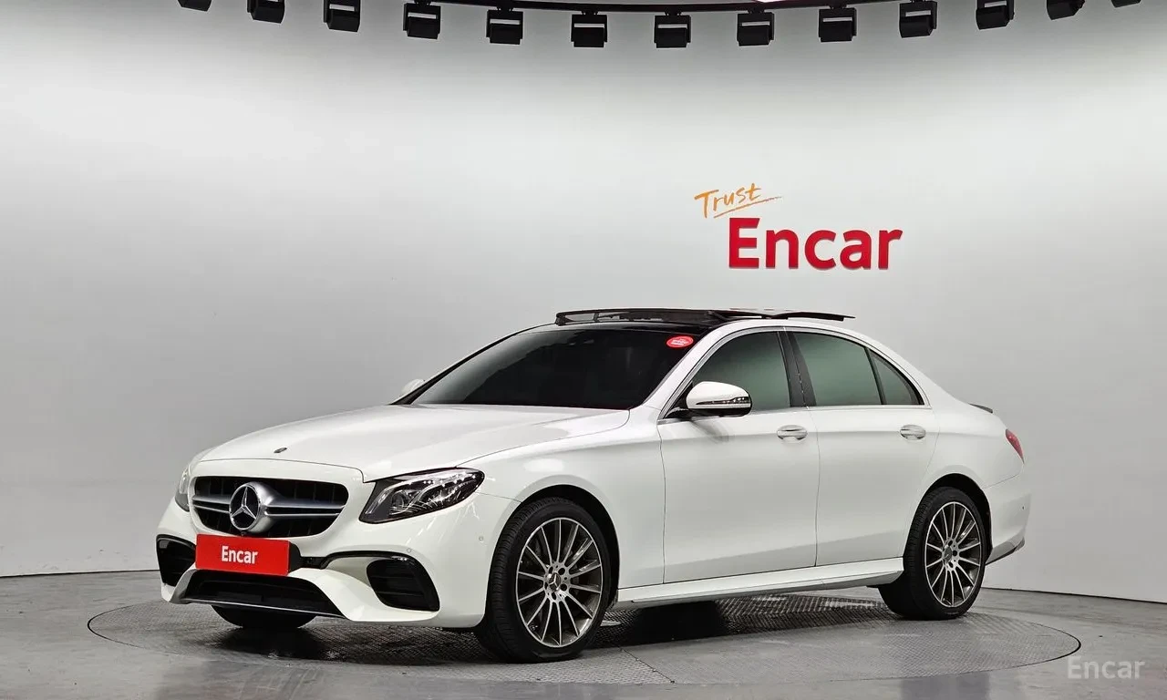 Mercedes-Benz E 350 AMG-пакет* ОБДУХВАНЕ* ПАНОРАМА* 