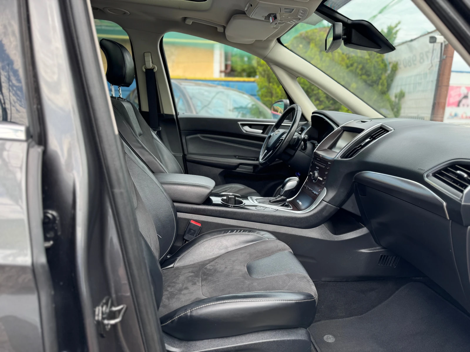 Ford Galaxy 2.0TDCI * TITANIUM* NAVI* DISTRONIC* , снимка 10 - Автомобили и джипове - 55133029